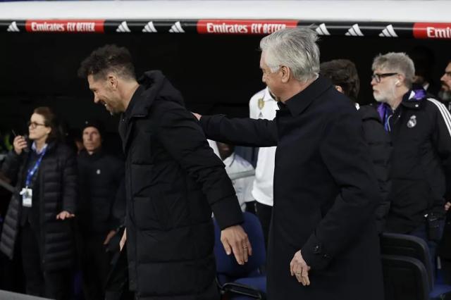 贝博体育-【西甲】科雷亚染红阿尔瓦罗绝平，皇马主场1比1马竞