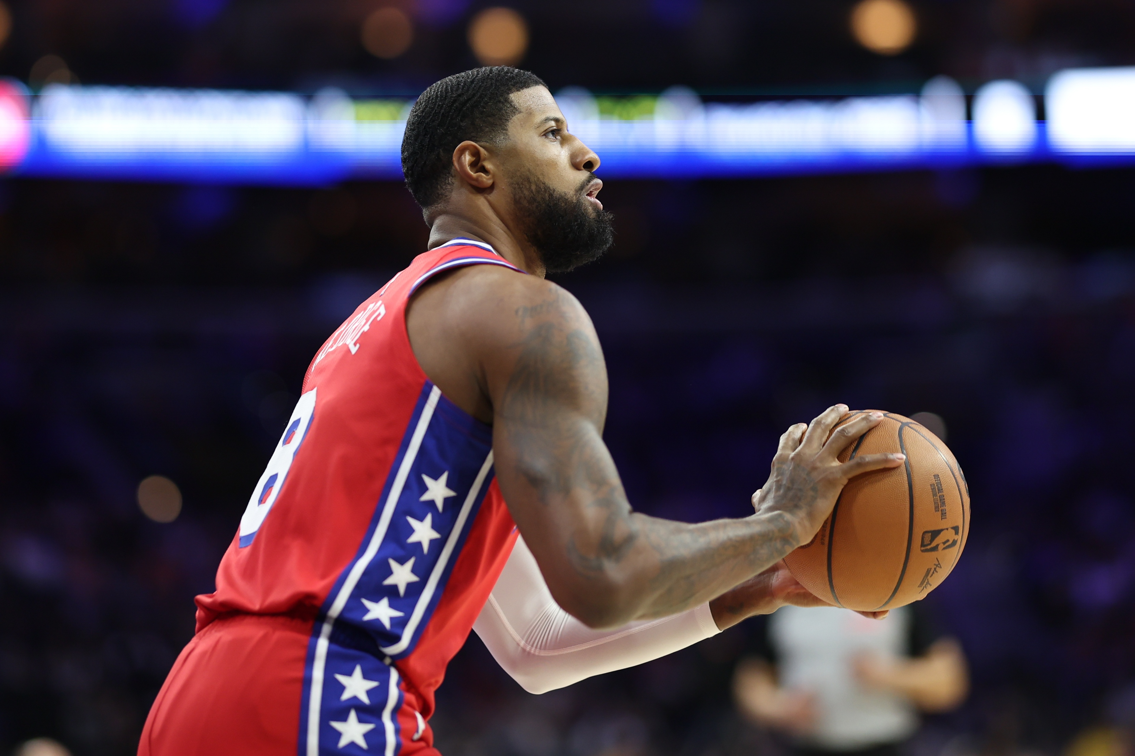 贝博官网-乔治第30次单场同时4+三分4+抢断 历史第三多 仅次于哈登和库里